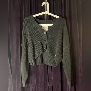 black cropped hollister cardigan - xs- knit button up sweater